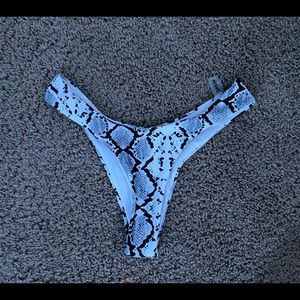 snakeskin bikini bottoms NWOT